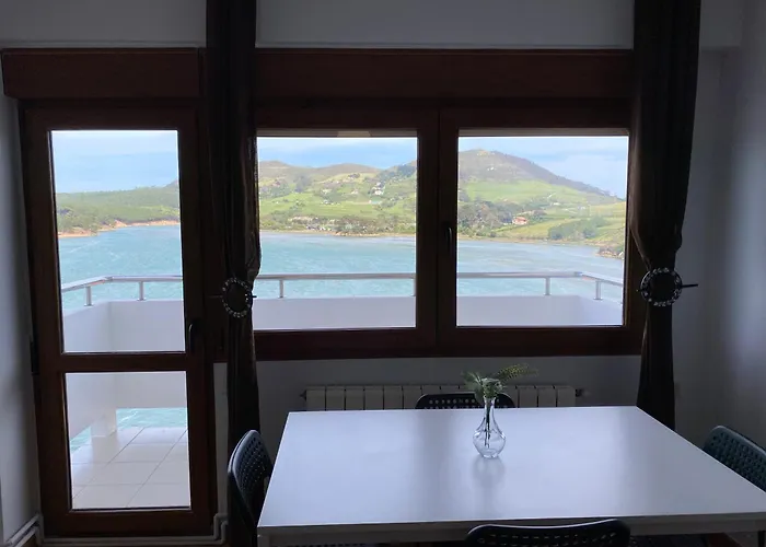 Increibles Vistas A La Ria De Mogro *